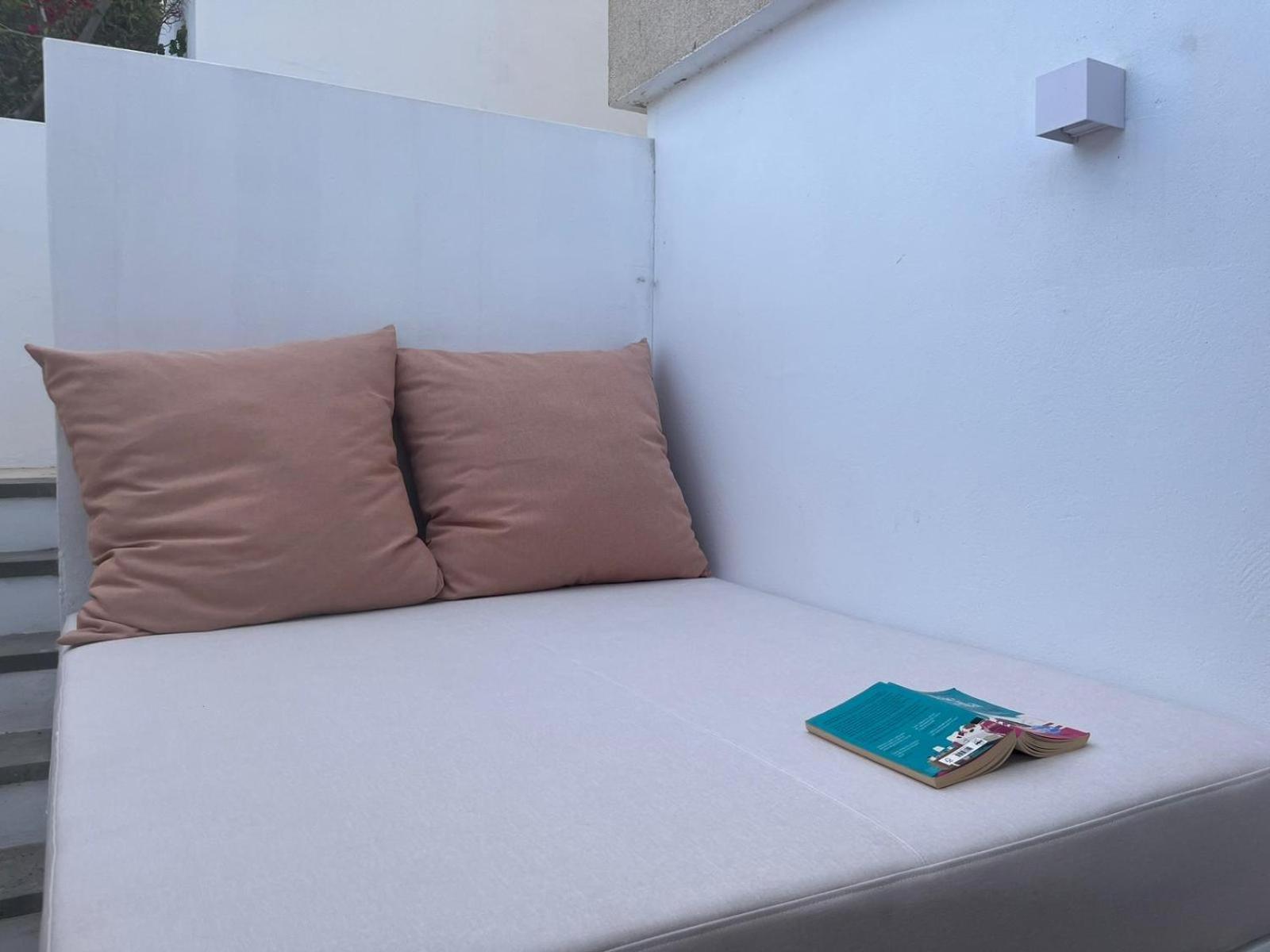 Jurel, Comodo Estudio Junto Al Mar Punta Mujeres Exterior foto